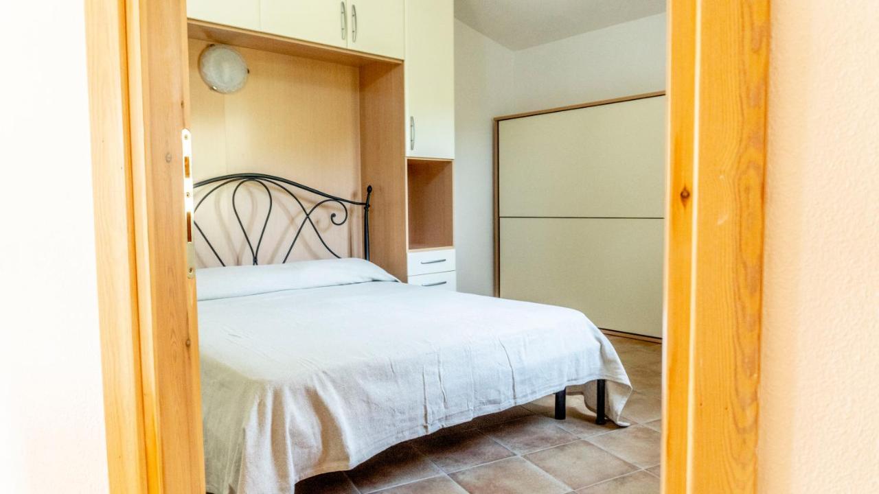 Appartamenti Dodi Lt - Pms Casevacanze Budoni Exterior foto